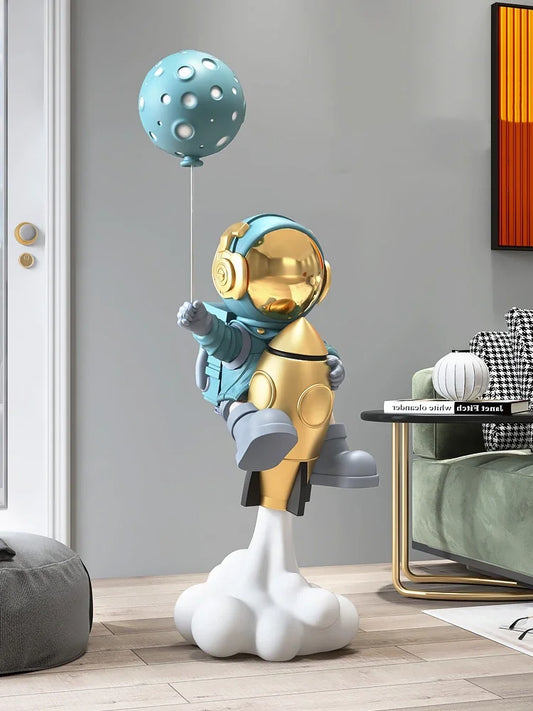 Astronaut Balloon Sculpture