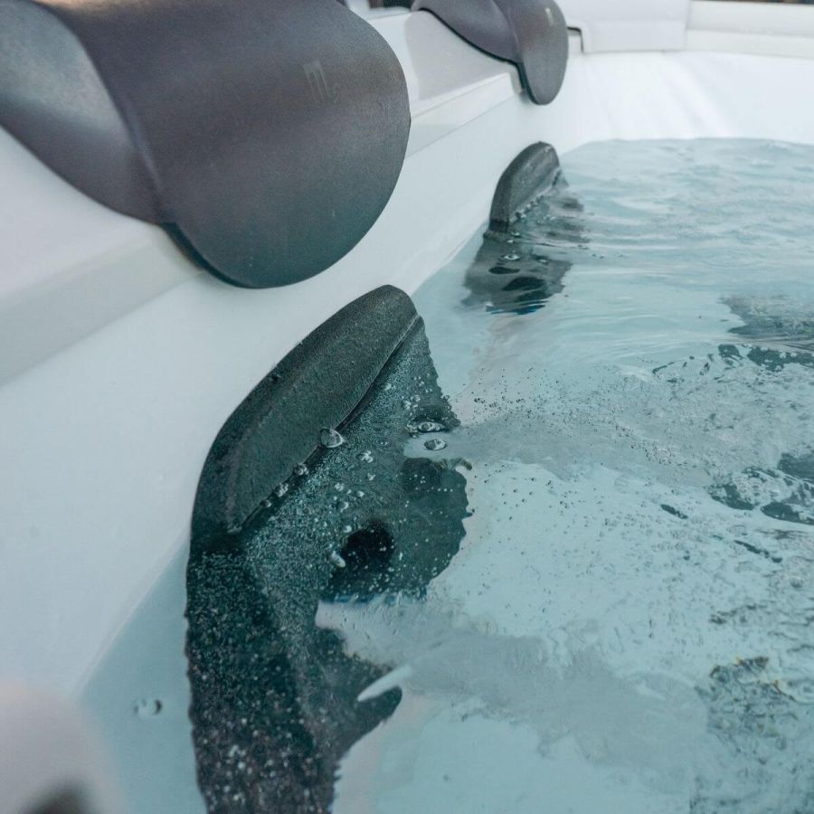 MSPA Frame Series - OSLO 2-6 Person Inflatable Hot Tub Spa w OLED Touch Screen & Hydro Jet Massage