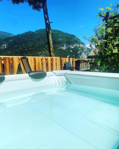 Click to view full screen MSPA Frame Series - OSLO 2-6 Person Inflatable Hot Tub Spa w/ OLED Touch Screen & Hydro Jet Massage photo review