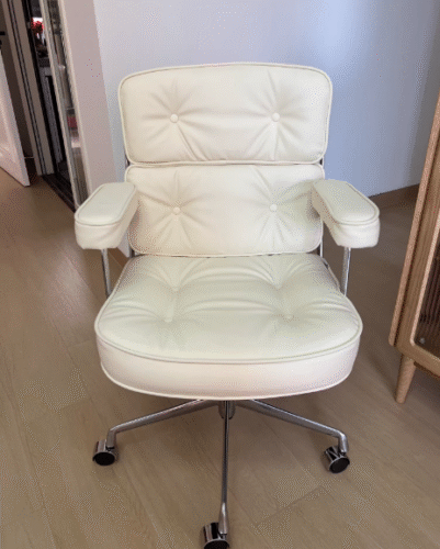 Eames Executive Office Chair | Top Grain Leather photo review